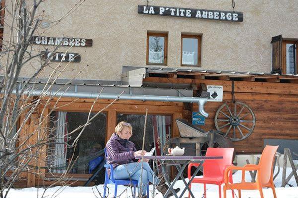 La Ptite Auberge Aiguilles Buitenkant foto